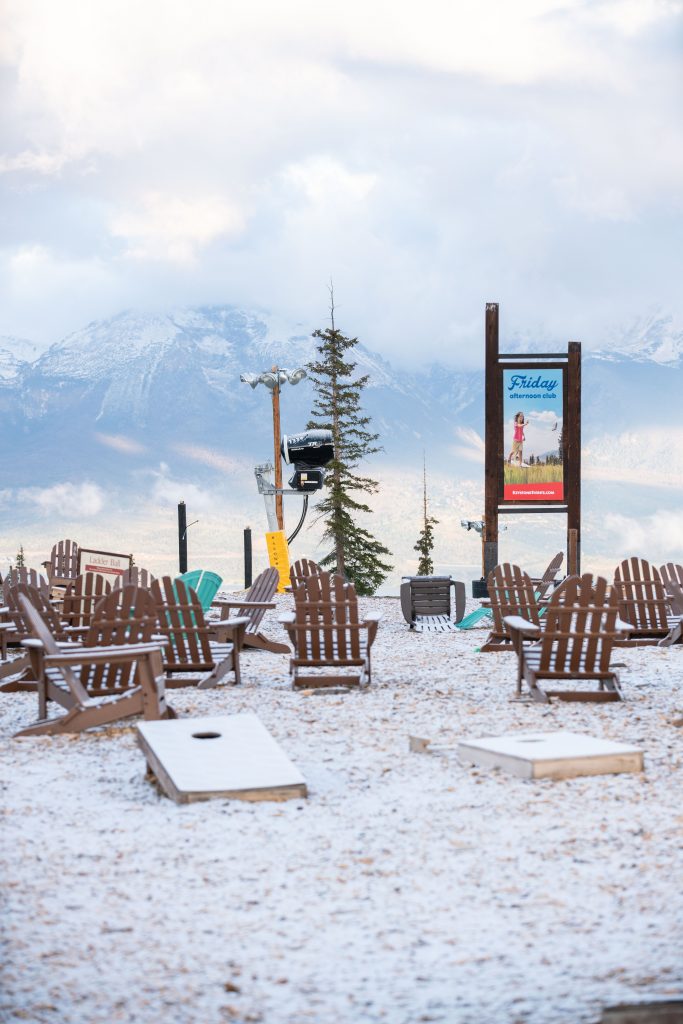 First snowfall hits high peaks in Summit County